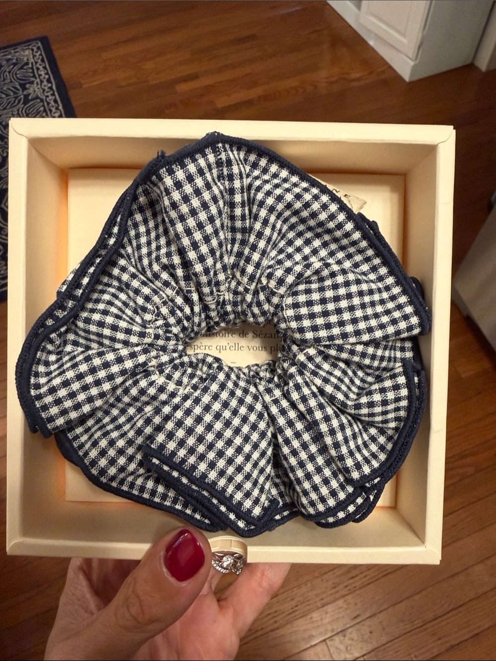 NEW in box Sézane Scrunchie in Navy Gingham